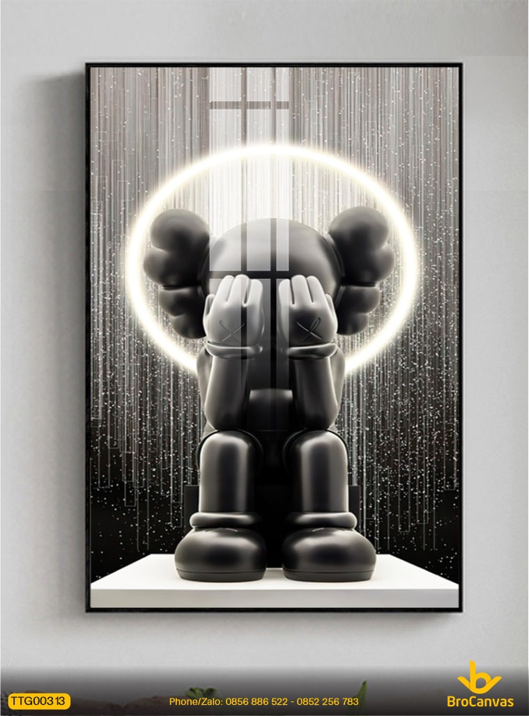 Tranh Gau Kaws Bearbrick Om Mat Noi Tieng Trang Guong TTG00313.jpg