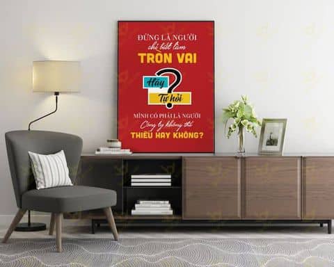 vph5418 tranh dung bao gio lam tron vai.jpg