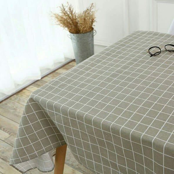 Tạo điểm nhấn cho không gian bằng khăn trải bàn từ vải bố